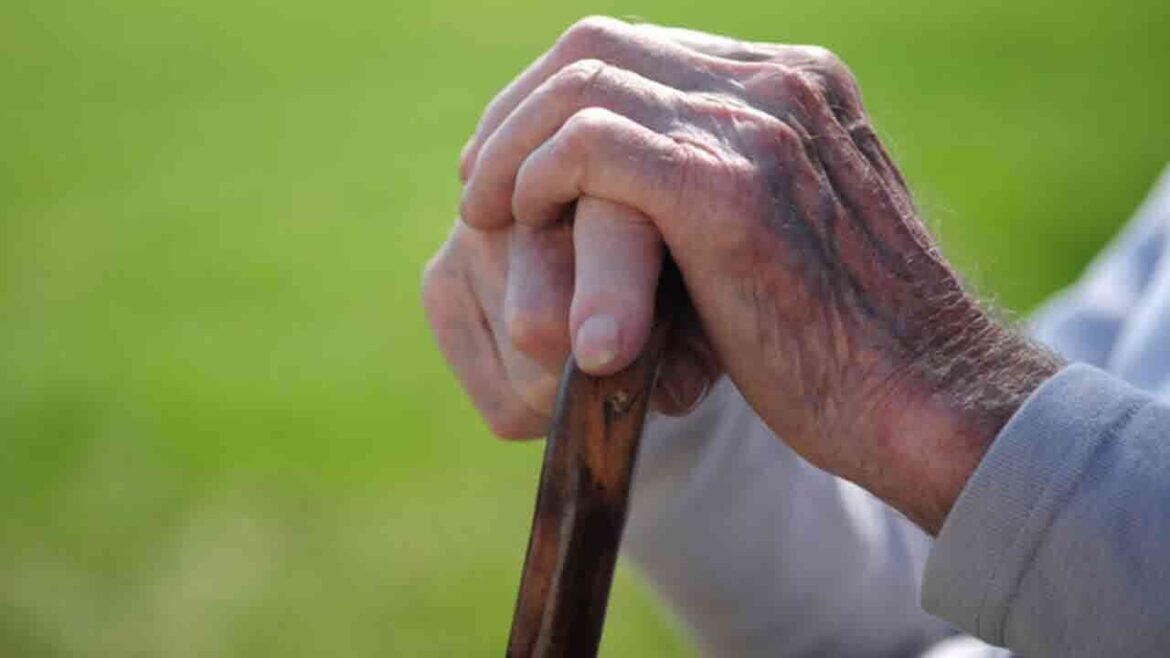 వృద్ధ తెలంగాణ .. గణనీయంగా పెరుగుతున్న వృద్ధుల జనాభా జనాభా
