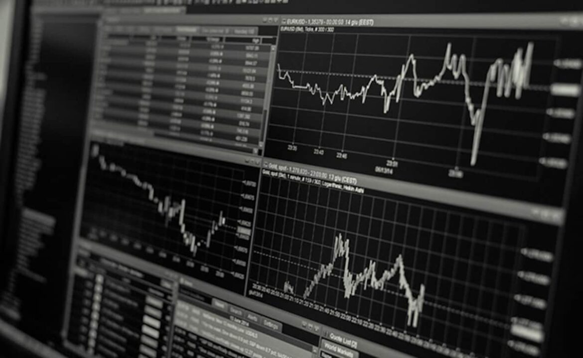 BSE వాటాదారులు ఉచిత వాటాలను పొందడానికి బోర్డు 2: 1 బోనస్ షేర్ ఇష్యూను ఆమోదించింది
