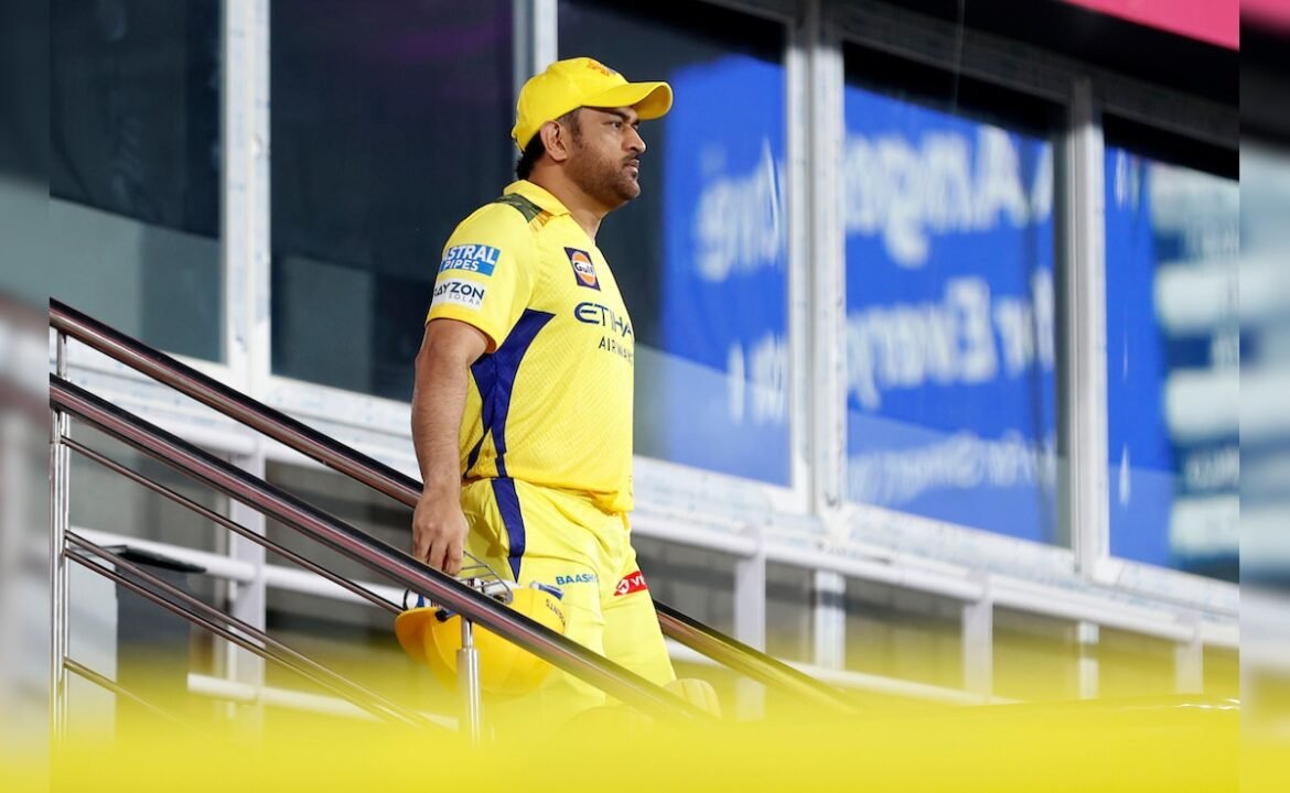 ఐపిఎల్ 2025: ఎంఎస్ ధోని యొక్క బ్యాటింగ్ స్థానం వెనుక కారణాన్ని వివరిస్తున్నప్పుడు సిఎస్‌కె కోచ్ బుల్సేను కొట్టాడు
