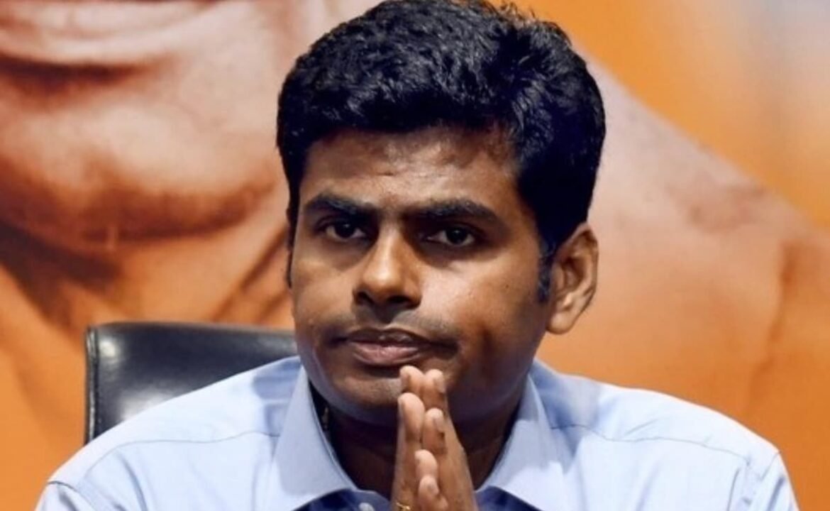బిజెపి యొక్క అన్నామలై సెంటర్ 3-భాషా విధానాన్ని సమర్థించింది
