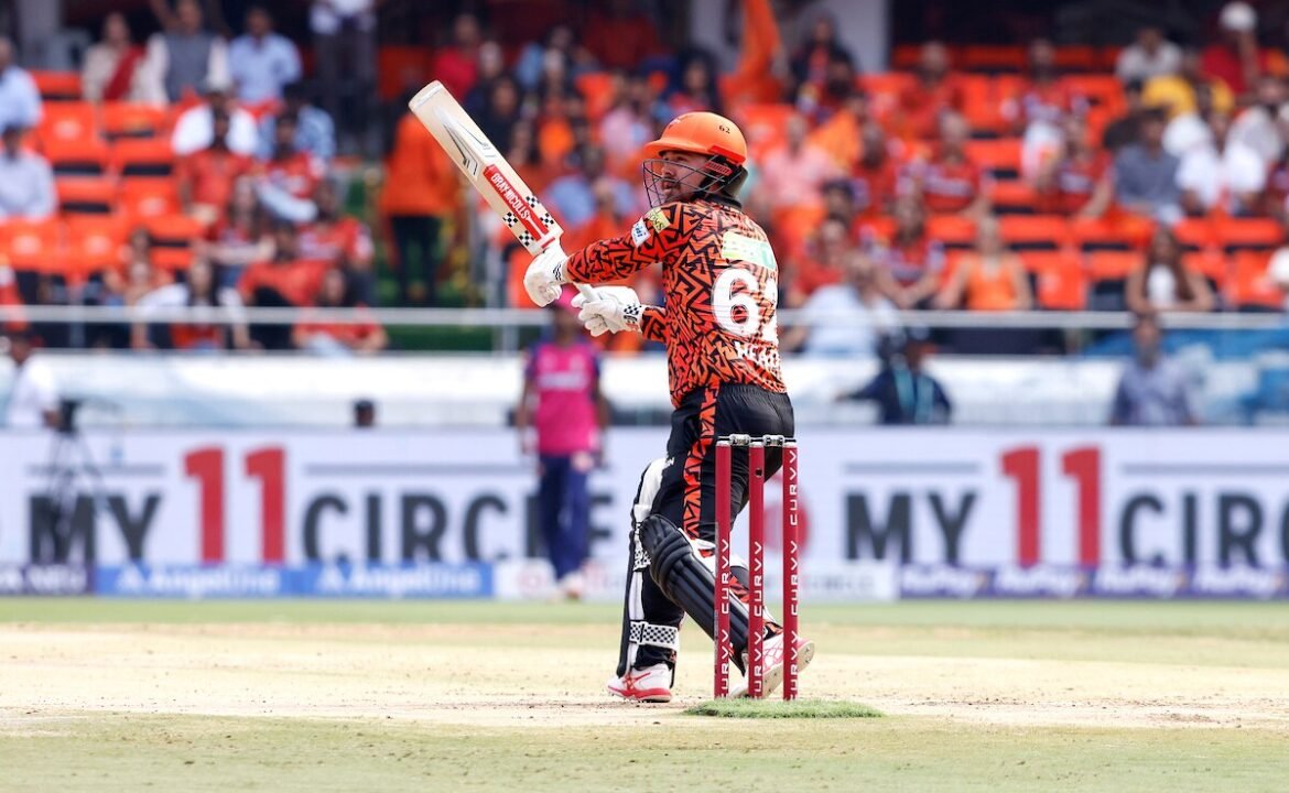 1 వ XI లో ట్రావిస్ హెడ్ లేదు, ఐపిఎల్ 2025 మ్యాచ్‌లో టాస్ వర్సెస్ కెకెఆర్ వద్ద ఎస్ఆర్హెచ్ బోల్డ్ కాల్ తీసుకోండి
