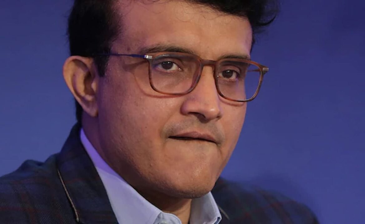 SSC కుంభకోణంపై ఉపాధ్యాయుల నిరసనలో చేరడానికి సౌరవ్ గంగూలీ ఆహ్వానించబడ్డాడు. అతను "డోంట్ ..."
