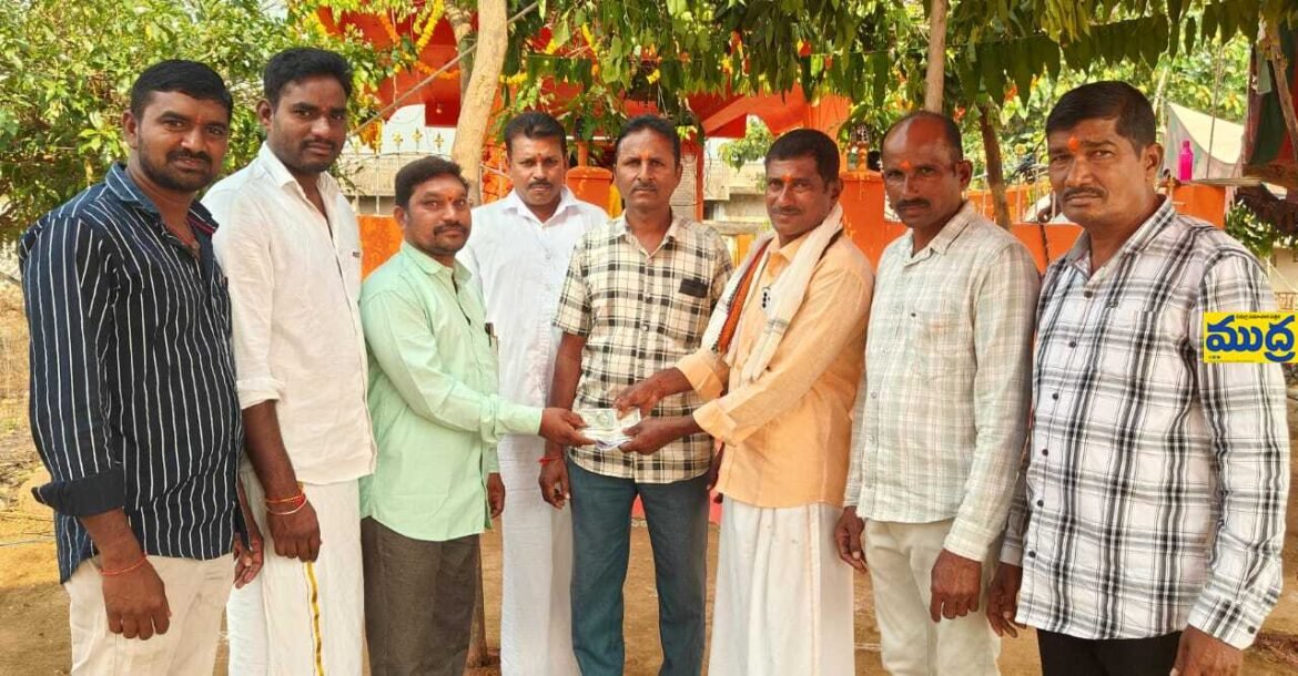 అన్నపూర్ణ దేవి విగ్రహం ప్రతిష్ఠకోసం ప్రతిష్ఠకోసం
