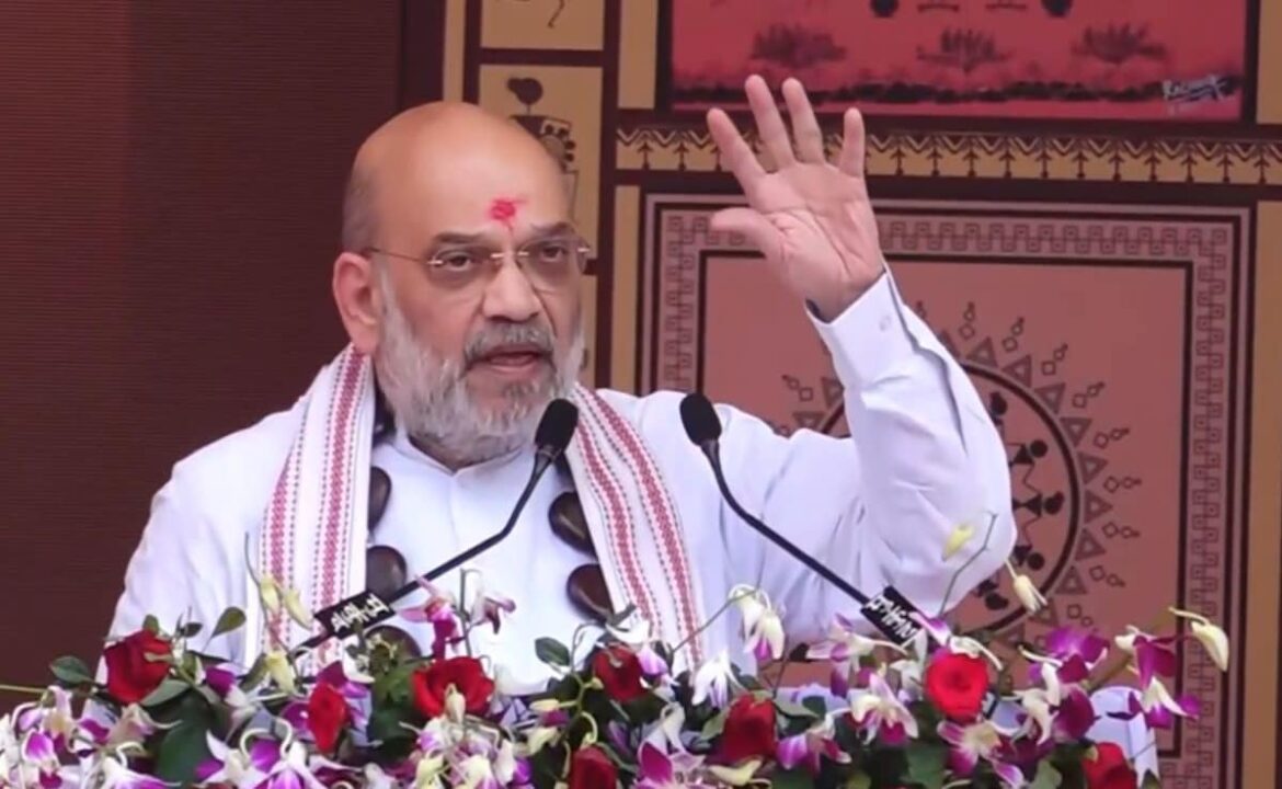 అమిత్ షా నక్సల్స్‌ను లొంగిపోవాలని, ప్రధాన స్రవంతిలో చేరాలని కోరారు
