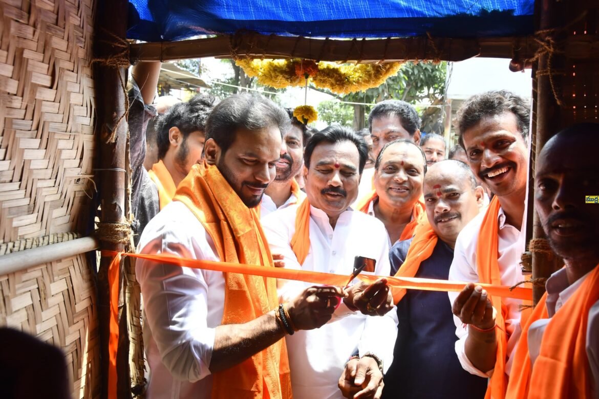 చలివేంద్రం కేవలం చల్లటి చల్లటి నీటిని అందించే ప్రదేశం ప్రదేశం కాదు కాదు, అది, అది, దాతృత్వానికి ప్రతీక ప్రతీక: రవికుమార్ రవికుమార్ రవికుమార్ రవికుమార్
