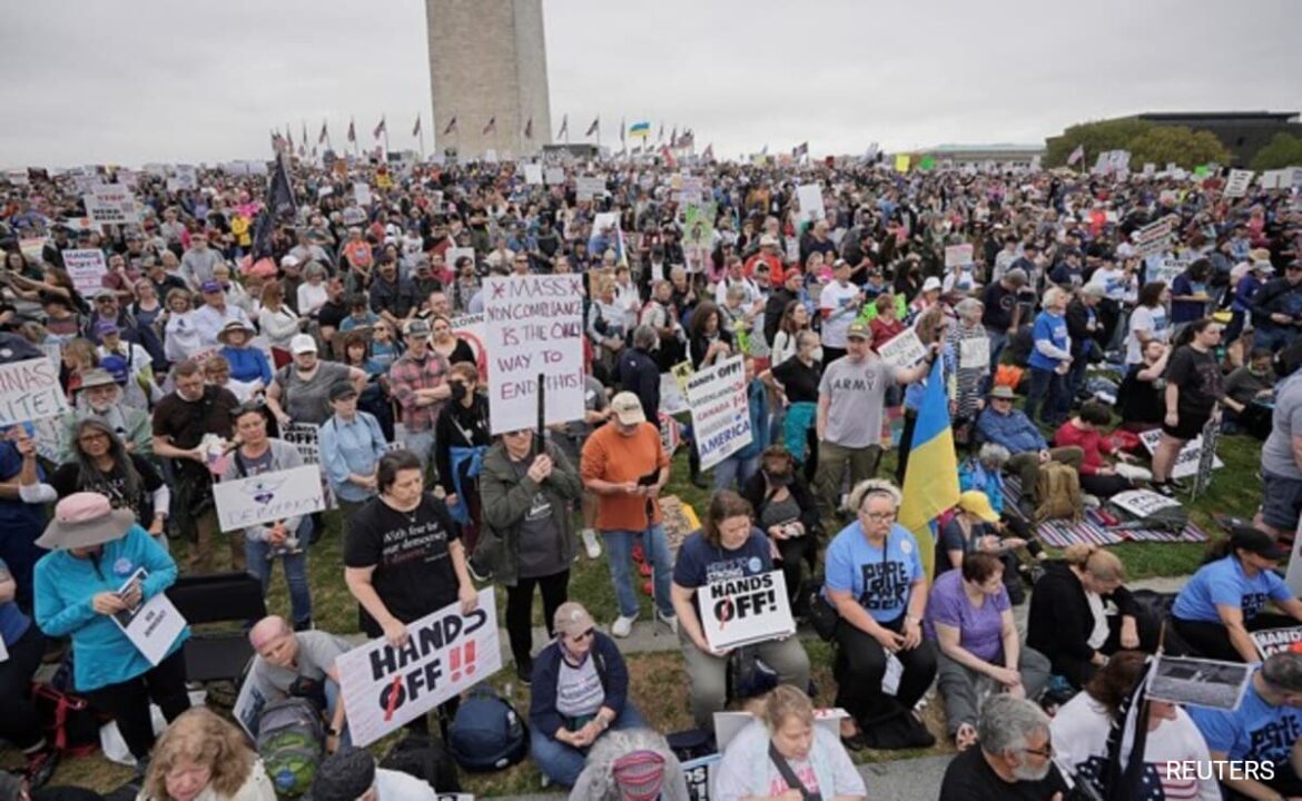 ట్రంప్, కస్తూరిపై 1,000 ప్రదర్శనలు మా అంతటా ప్రణాళిక చేయబడ్డాయి
