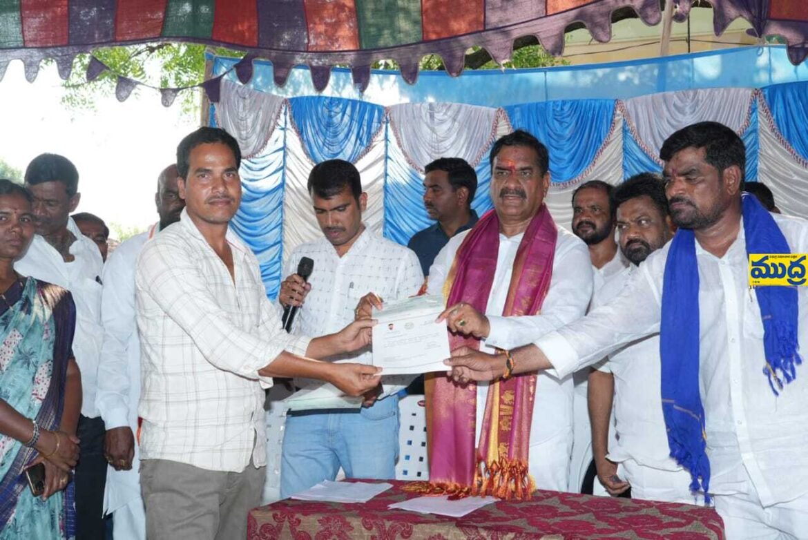 దశల వారీగా గ్రామాల అభివృద్ధికి కృషి ... ఎమ్మెల్యే మల్ రెడ్డి రంగారెడ్డి రంగారెడ్డి 
