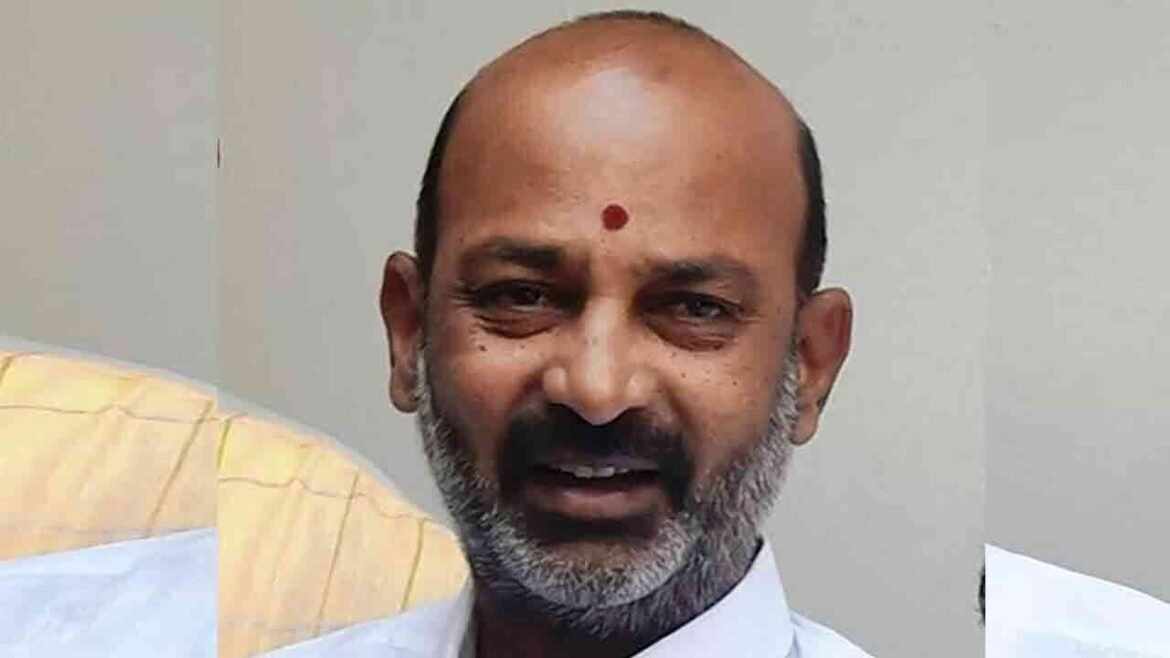 నీ ఇలాకా కూడా కూడా .. సీఎం సీఎం రేవంత్ బండి బండి సంజయ్ కౌంటర్
