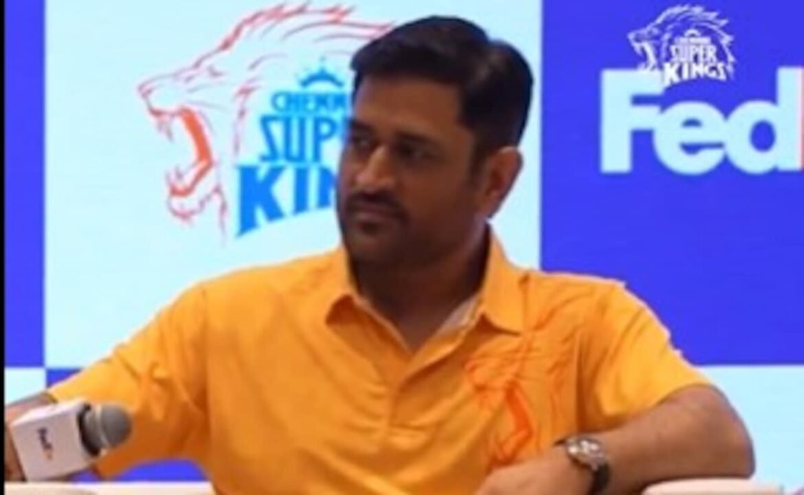 "నేను రోజుకు ఐదు లీటర్ పాలు తాగుతాను": ఎంఎస్ ధోని చివరకు తన గురించి "అత్యంత హాస్యాస్పదమైన" పుకారును ప్రసంగిస్తాడు. చూడండి
