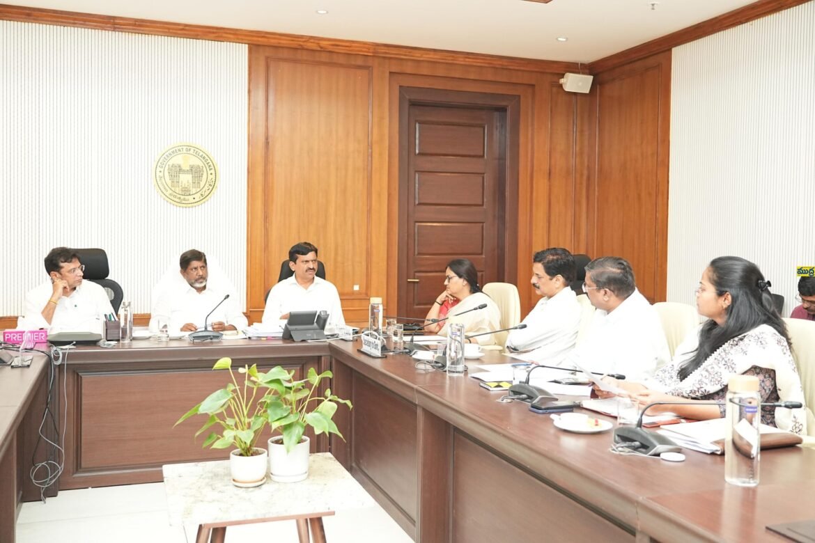 పుప్పాలగూడ పరిసరాల్లో 450 ఎకరాల్లో ఐటీ నాలెడ్జ్ హబ్ హబ్ 
