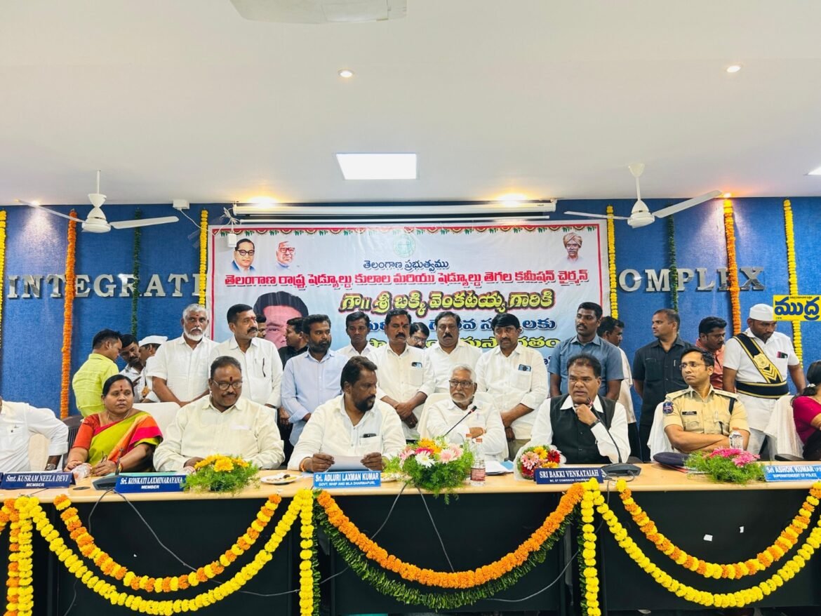 ప్రైవేట్ పాఠశాలల్లో 25 శాతం శాతం సీట్లు ఎస్సీ బీసీ బీసీ మైనార్టీ పిల్లలకు కేటాయించాలి
