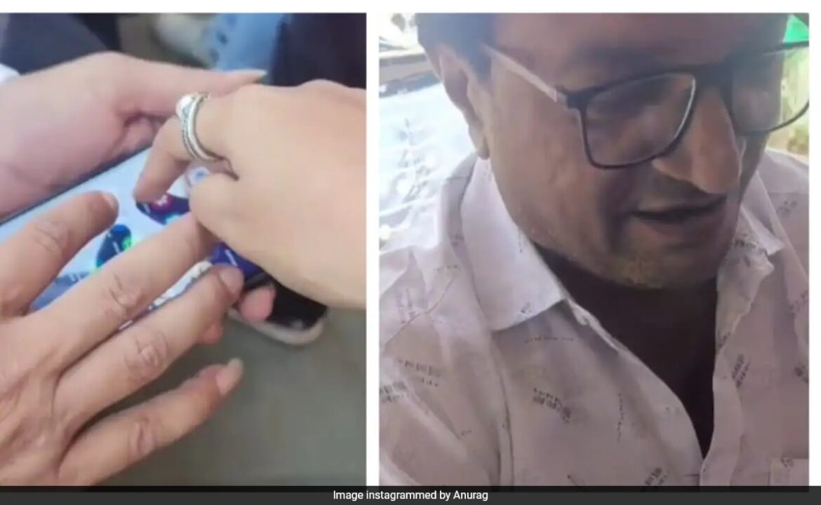 మనిషి రహస్యంగా రాజస్థాన్ ఆలయంలో స్త్రీ కాళ్ళ చిత్రాలను తీస్తాడు, ఆగ్రహం వ్యక్తం మనిషి రహస్యంగా రాజస్థాన్ ఆలయంలో స్త్రీ కాళ్ళ చిత్రాలను తీస్తాడు, ఆగ్రహం వ్యక్తం చేస్తాడు