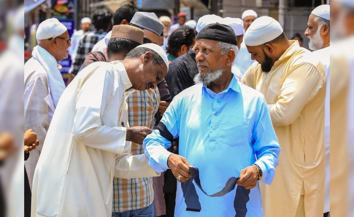 మీరు వక్ఫ్ వరుస గురించి తెలుసుకోవాలనుకుంటున్నారు
