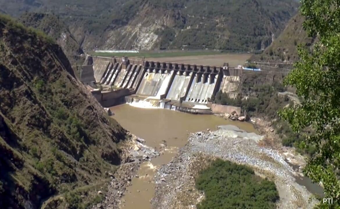 సింధు జలాల కోసం, రెండు నిల్వ సౌకర్యాలు నిర్మించబడుతున్నాయి, మాజీ అధికారి ఎన్డిటివికి చెబుతారు
