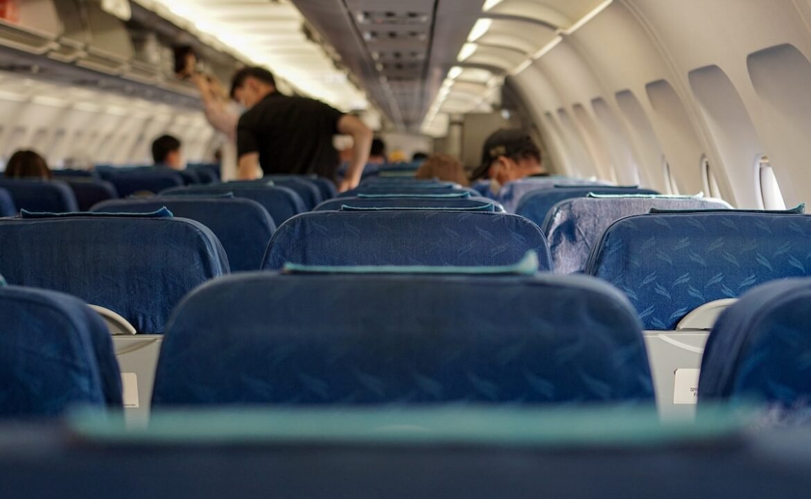 చైనీస్ నేషనల్ అబయోడ్ హాంకాంగ్ నుండి న్యూ Delhi ిల్లీ ఎయిర్ ఇండియా ఫ్లైట్ దొంగతనం కోసం అరెస్టు చేయబడింది: పోలీసులు
