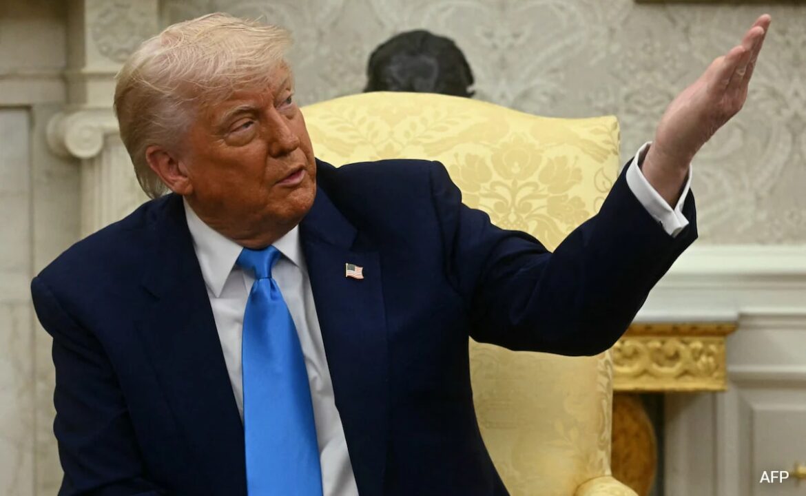 డొనాల్డ్ ట్రంప్ ఖతారి జెట్ ప్రశ్నపై ఎన్బిసి రిపోర్టర్ను స్లామ్ చేశాడు
