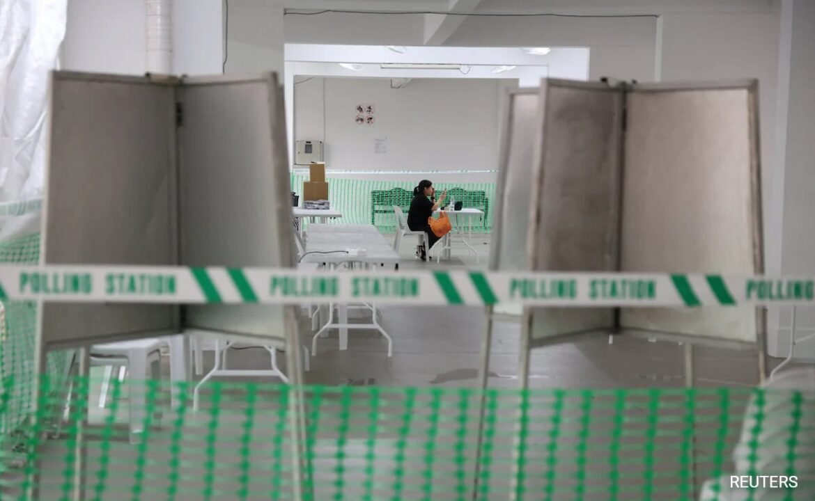 పాలక పార్టీ గుత్తాధిపత్యం పరీక్షలో సింగపూర్ ఓటు
