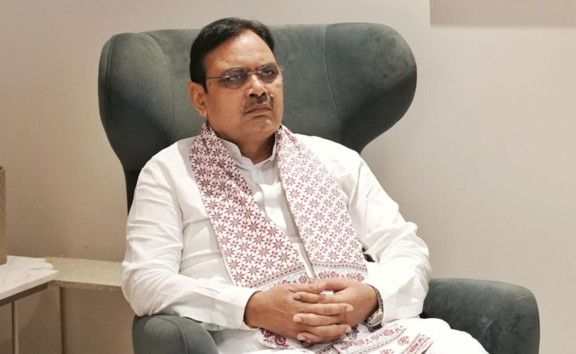 బంగ్లాదేశ్ వలసదారులను బహిష్కరించాలని రాజస్థాన్ ముఖ్యమంత్రి పోలీసులను ఆదేశించారు
