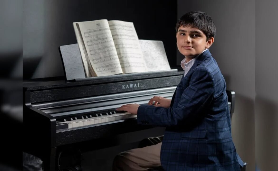 బ్రిటిష్-ఇండియన్ కవలలు క్రిష్ అరోరా కైరా అరోరా బ్రెనియాక్స్ కోసం హై ఐక్యూ మెన్సా క్లబ్‌లో చేరారు
