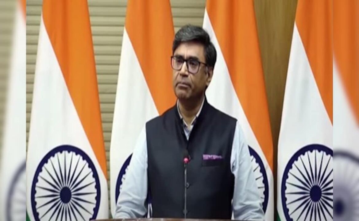 భారతదేశం, పాక్ కాల్పులు జరపడానికి, భూమి, గాలి, సముద్రంపై సైనిక చర్యలన్నింటినీ ఆపడానికి అంగీకరిస్తున్నారు
