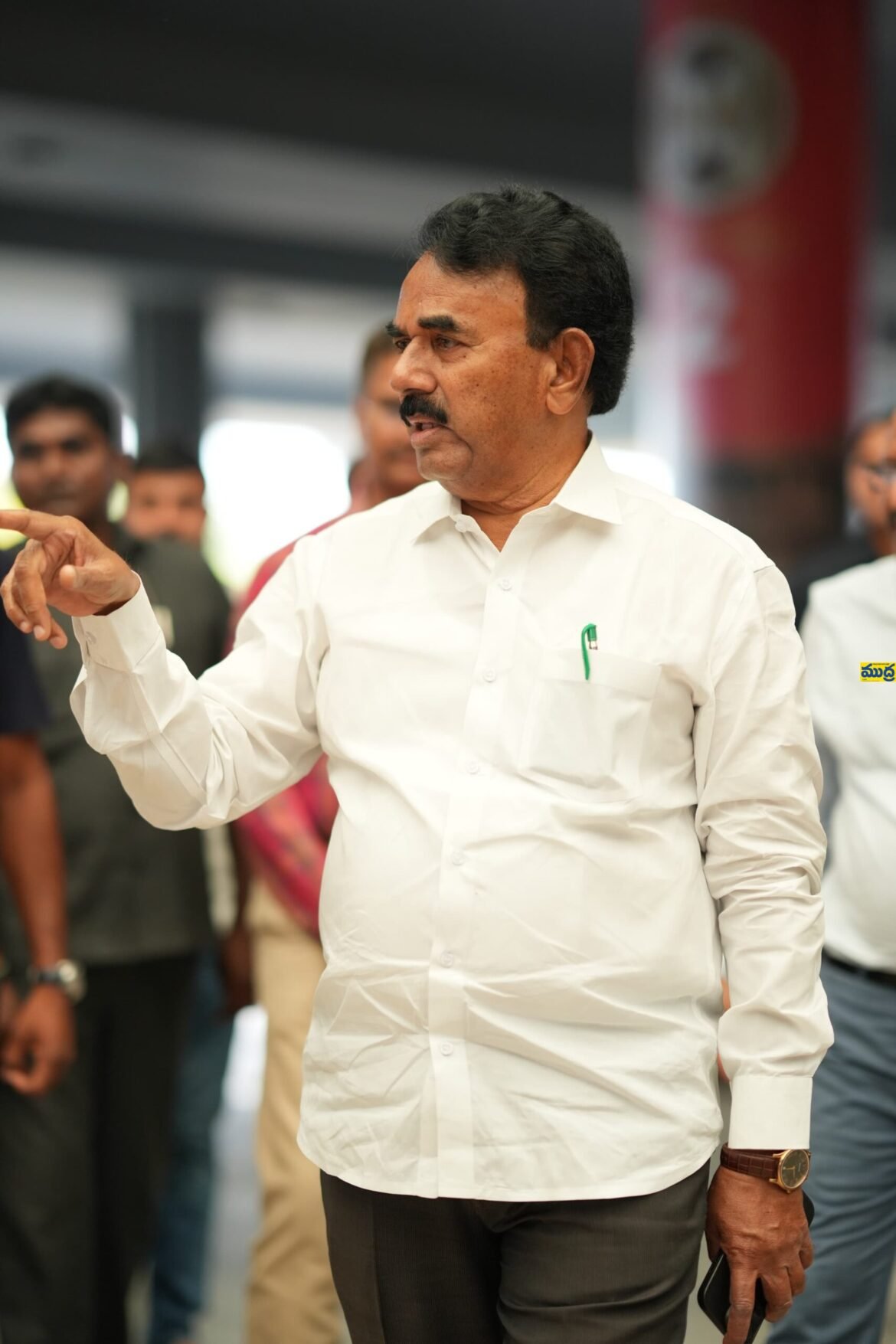 మిస్‌ వరల్డ్‌ పోటీ అతిథులకు సాంప్రదాయబద్దంగా స్వాగతం పలకాలి పలకాలి
