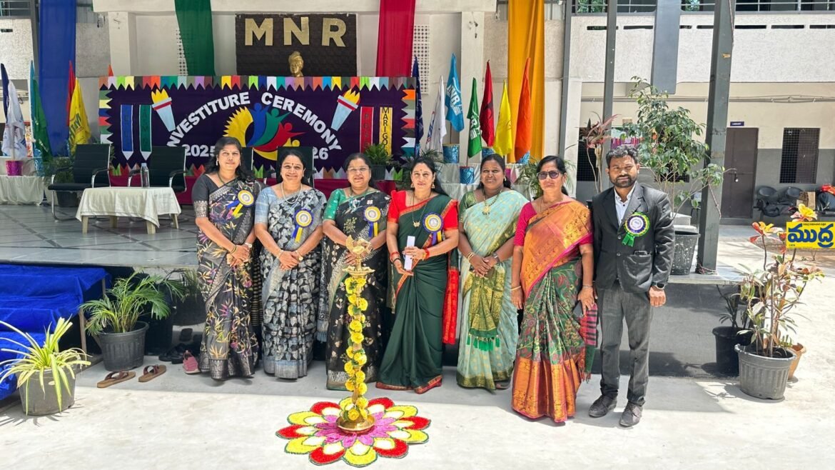 మీలోని ప్రతిభను గుర్తించుకొని, సమాజానికి సేవ చేసే మార్గాన్ని ఎంచుకోవాలి ఎంచుకోవాలి
