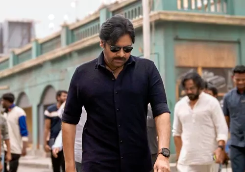 పవన్ కళ్యాణ్ ని చూసి మిగతా హీరోలు హీరోలు! – VRM MEDIA పవన్ కళ్యాణ్ ని చూసి మిగతా హీరోలు హీరోలు!