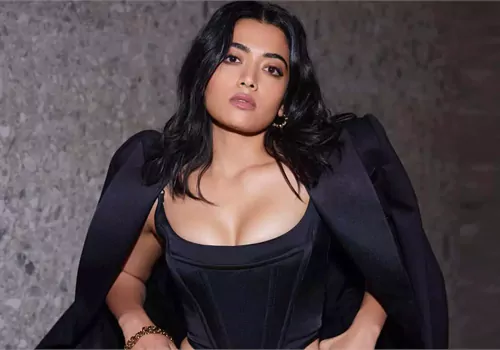 అది అనుకోకుండా తీసుకున్న నిర్ణయం .. మళ్ళీ మళ్ళీ రష్మిక షో! – అది అనుకోకుండా తీసుకున్న నిర్ణయం .. మళ్ళీ మళ్ళీ రష్మిక షో!