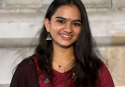 ప్రముఖ నటి మిస్సింగ్! సీసీ టీవీ ఫుటేజ్ వైరల్ – VRM MEDIA ప్రముఖ నటి మిస్సింగ్! సీసీ టీవీ ఫుటేజ్ వైరల్