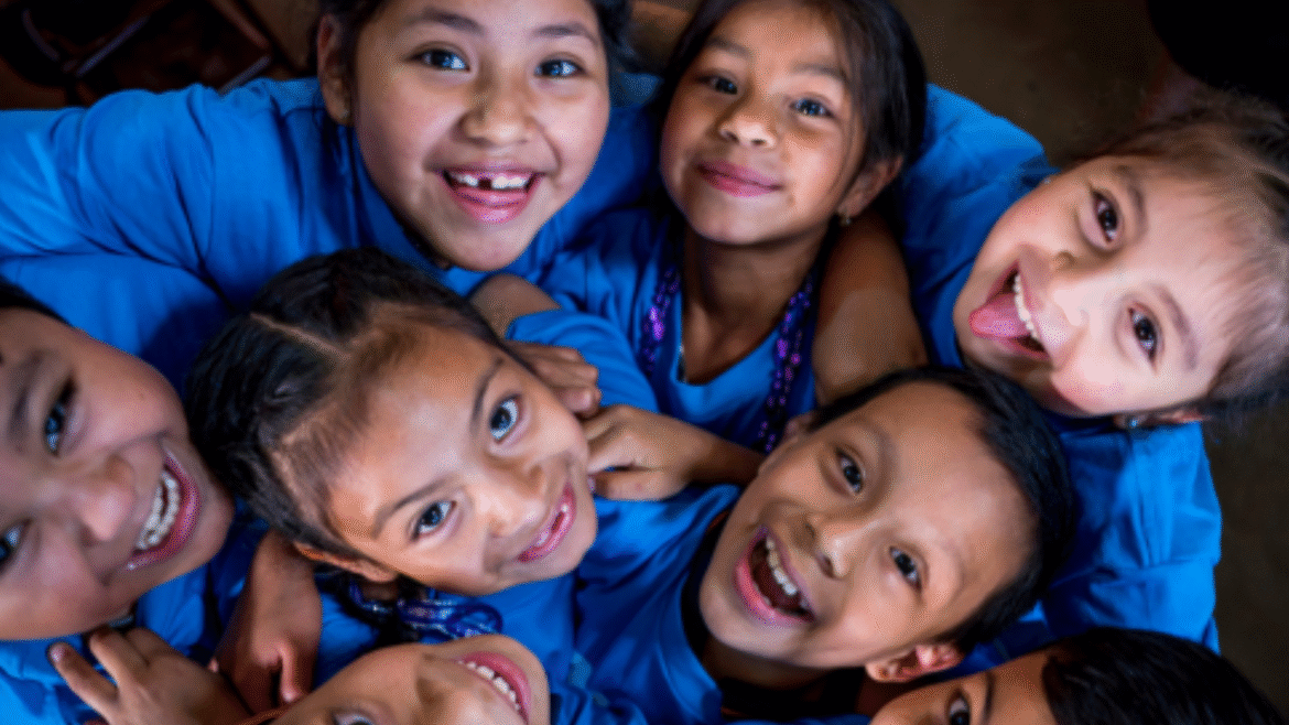 పిల్లల భవితకు బాటలేద్దాం
