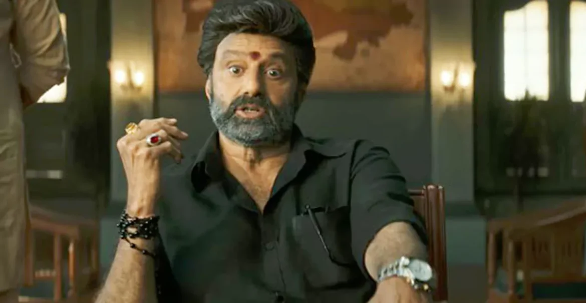 tmdb-header-middle-logo