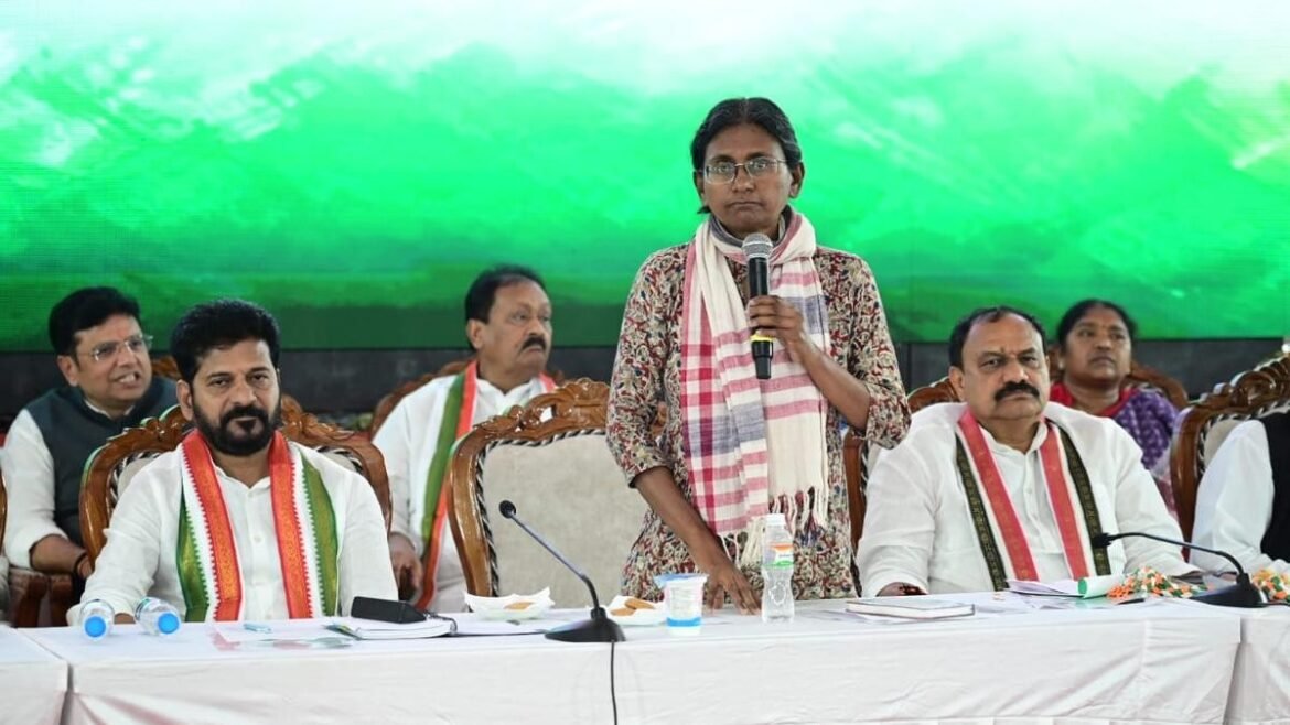 జీవన్ రెడ్డి బాటలో మరో సీనియర్, తిరుగుబాటు- గులాబీ గూటికి..!? | కాంగ్రెస్ ప్రభుత్వంపై పోచారం శ్రీనివాస రెడ్డి తిరుగుబాటు, ముఖ్యమంత్రి మాట తప్పారన్నారు
