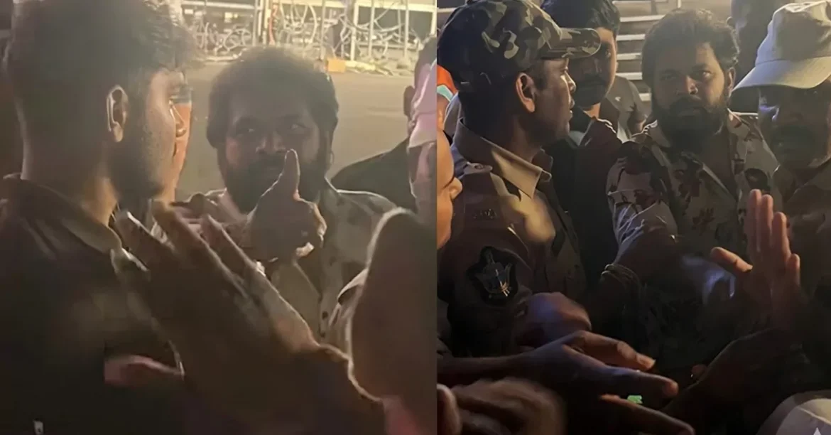 tmdb-header-middle-logo