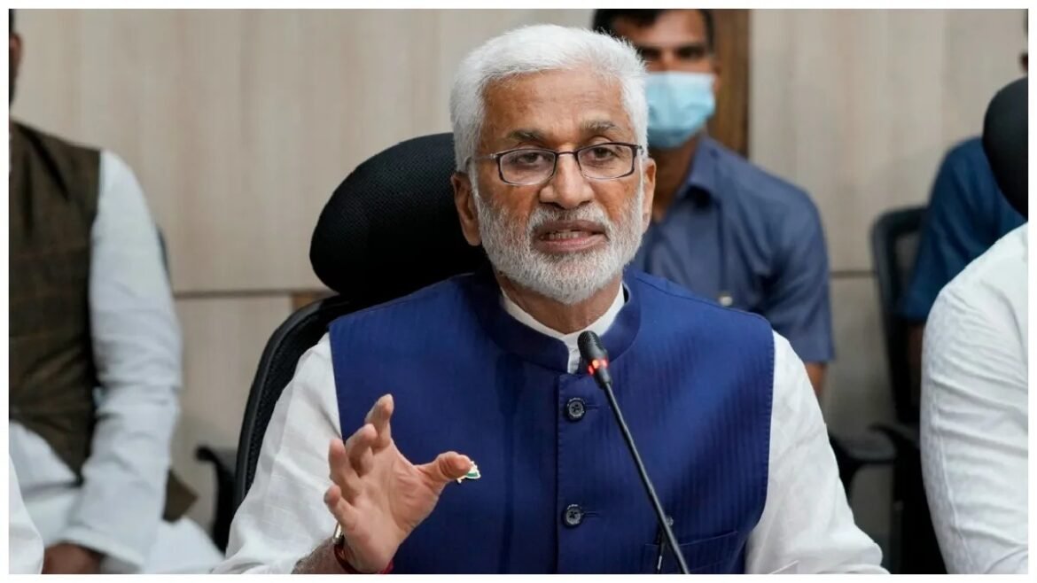 మరోసారి ఈడీ ఎదుటకు విజయసాయిరెడ్డి, కీలక మలుపు...!! | విజయసాయిరెడ్డి మద్యం కేసులో ఎన్‌ఫోర్స్‌మెంట్ డైరెక్టరేట్ అధికారుల ముందు తాజా నోటీసులు
