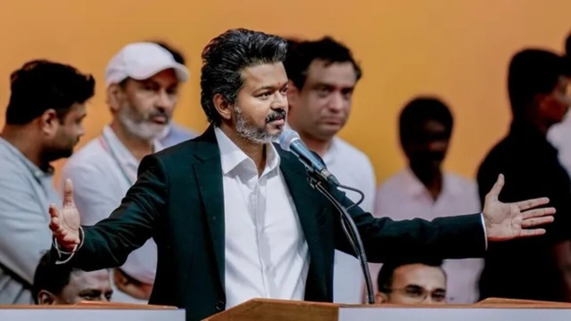 సీఎంగా విజయ్ సంచలన నిర్ణయం, విపక్షాలకు ఊహించని షాక్..!! | సిఎం విజయ్ మొదటి ఆర్డర్‌పై సంతకం చేశారు, గృహ వినియోగదారులకు 200 యూనిట్ల ఉచిత విద్యుత్, మరో రెండు ఎన్నికల హామీలపై
