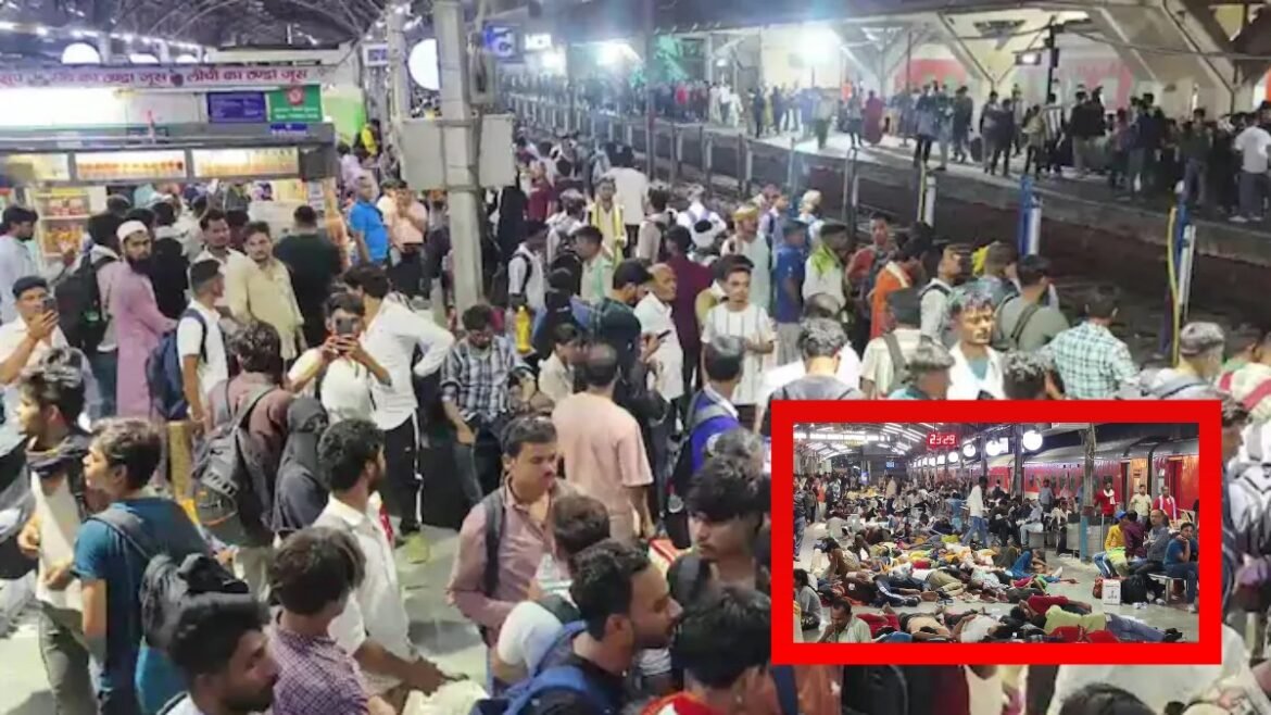 Viral Video: రైల్వే స్టేషన్లలో లక్షల మంది.. ఒక్క పరీక్ష కోసం.. | అప్ పోలీస్ కానిస్టేబుల్ పరీక్షకు భారీ సంఖ్యలో జనాలు తరలివచ్చారు - యూపీ పోలీసులతో రైల్వే స్టేషన్లు కిటకిటలాడాయి
