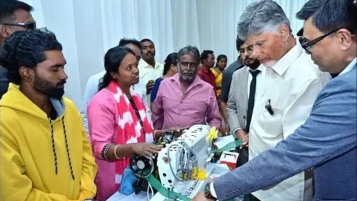 కుప్పం పేదల జీవితాల్లో వెలుగులు.. అదానీతో కలిసి సీఎం చంద్రబాబు మెగా ప్లాన్..!! | కుప్పం పేద కుటుంబాల కోసం అదానీ ఫౌండేషన్ P4 ప్రాజెక్ట్ 2026ను ప్రారంభించిన సీఎం చంద్రబాబు
